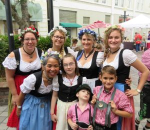 German dancers in Central Florida - Schuhplattler Gruppe Alpenrose Orlando Florida